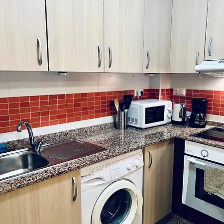 And New Furnished In Centre Apartment